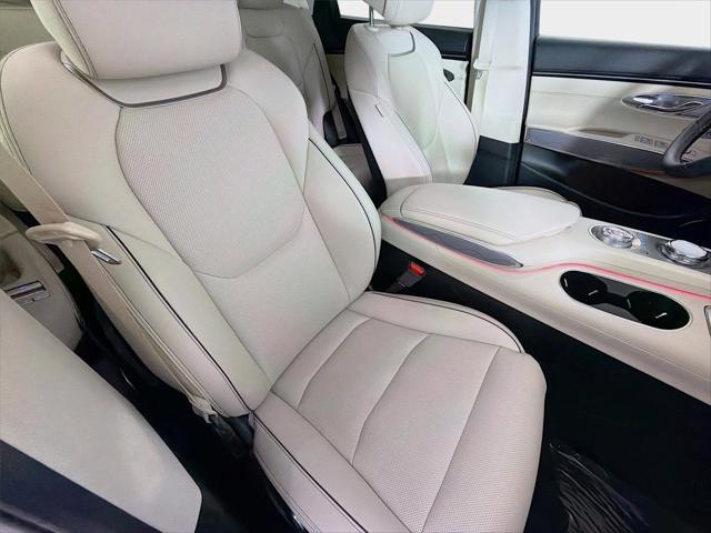 2024 Genesis GV70 2.5T AWD