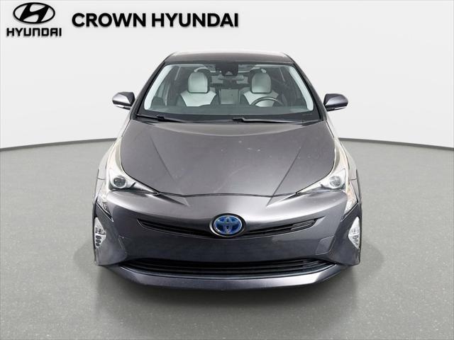2017 Toyota Prius Three Touring