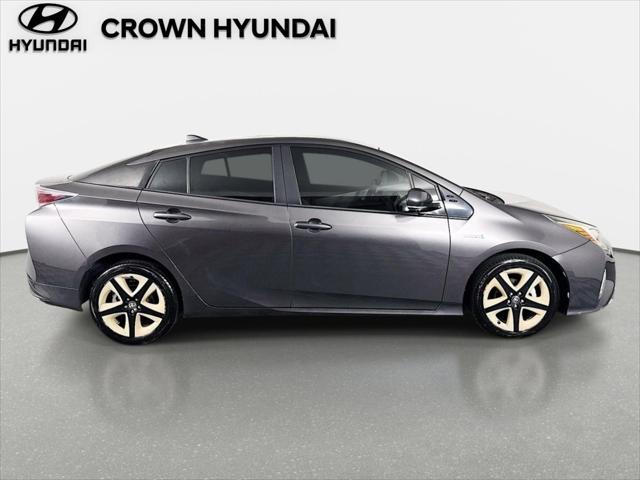 2017 Toyota Prius Three Touring