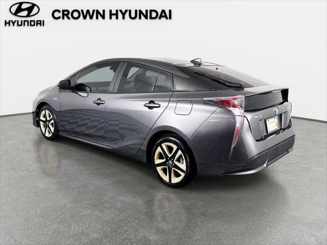 2017 Toyota Prius Three Touring