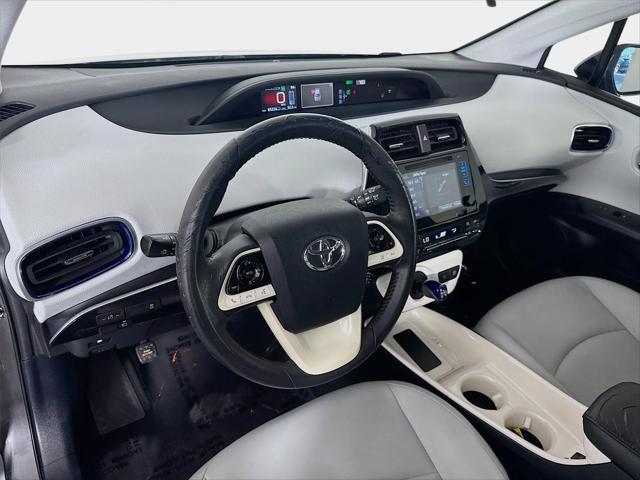 2017 Toyota Prius Three Touring