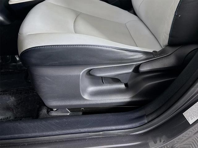 2017 Toyota Prius Three Touring