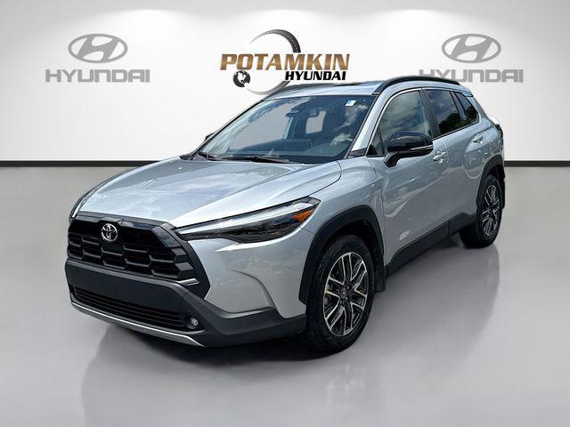 2026 Toyota Corolla Cross XLE for sale in MIAMI LAKES, FL