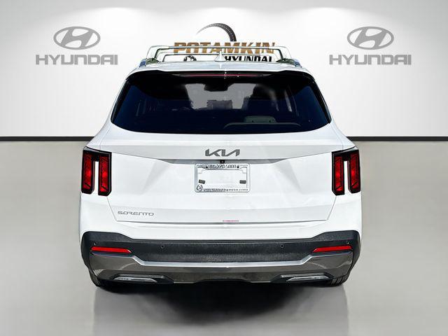 2025 Kia Sorento S