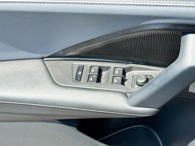 2025 Volkswagen Tiguan 2.0T SEL R-Line