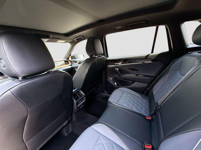 2025 Volkswagen Tiguan 2.0T SEL R-Line