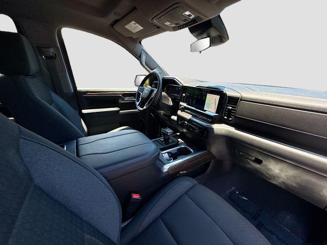 2023 Chevrolet Silverado 1500 2WD Crew Cab Short Bed LT