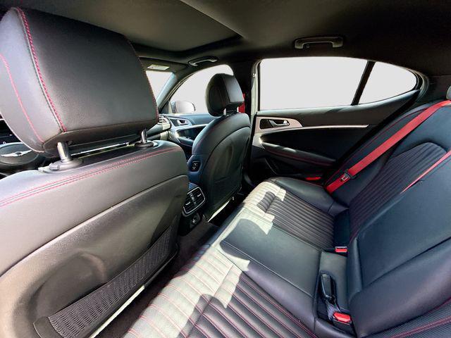 2023 Genesis G70 3.3T RWD