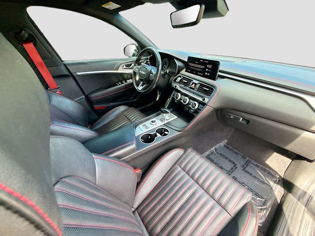 2023 Genesis G70 3.3T RWD