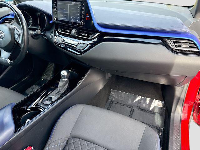 2021 Toyota C-HR XLE
