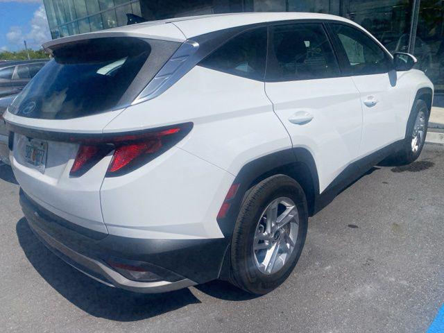 2025 Hyundai Tucson SE