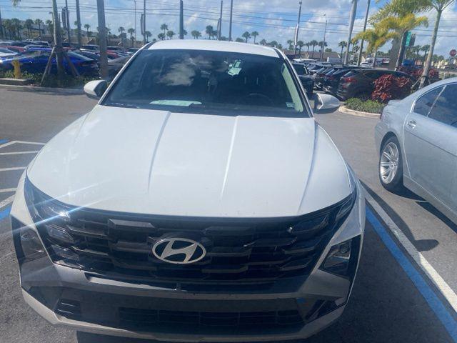 2025 Hyundai Tucson SE