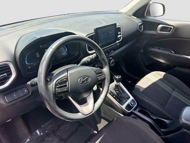 2023 Hyundai Venue SEL