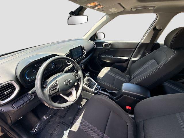 2023 Hyundai Venue SEL