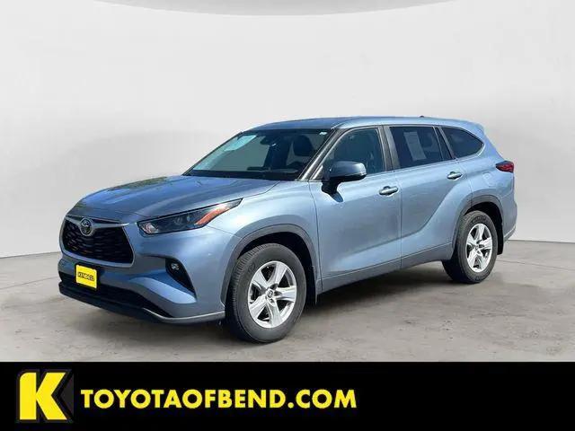2023 Toyota Highlander LE for sale in Bend, OR