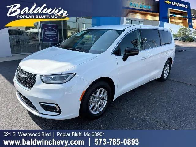 2024 Chrysler Pacifica Touring L for sale in Poplar Bluff, MO