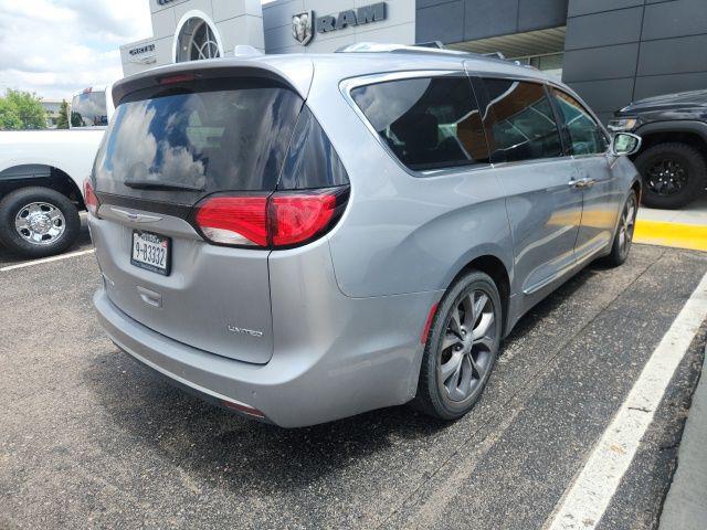 2019 Chrysler Pacifica Limited