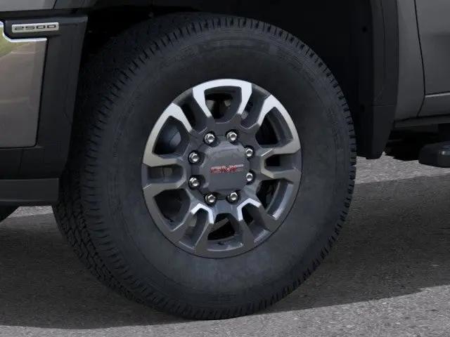 2026 GMC Sierra 2500HD Crew Cab, Standard Bed, SLT, 4WD