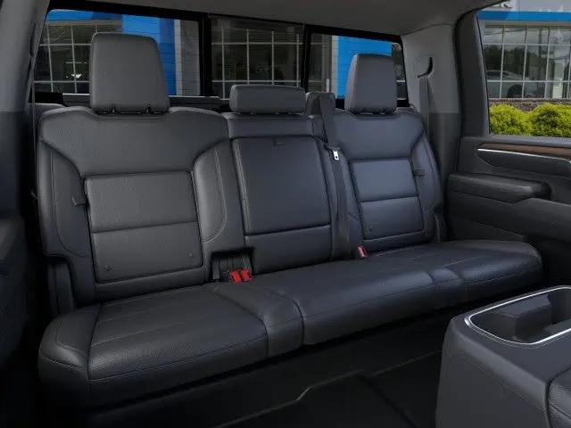 2026 GMC Sierra 2500HD Crew Cab, Standard Bed, SLT, 4WD