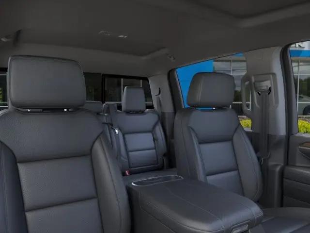 2026 GMC Sierra 2500HD Crew Cab, Standard Bed, SLT, 4WD