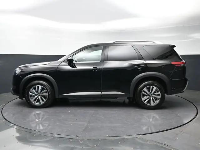 2025 Nissan Pathfinder SL FWD