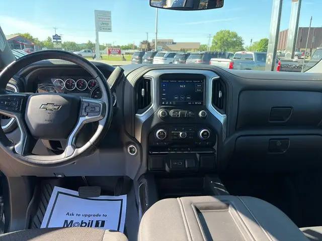 2022 Chevrolet Silverado 1500 4WD Crew Cab Short Bed LT Trail Boss