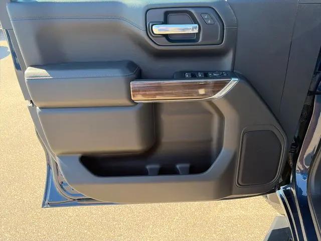 2022 Chevrolet Silverado 1500 4WD Crew Cab Short Bed LT Trail Boss