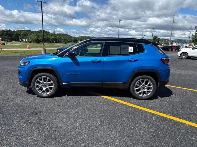 2025 Jeep Compass Limited 4x4