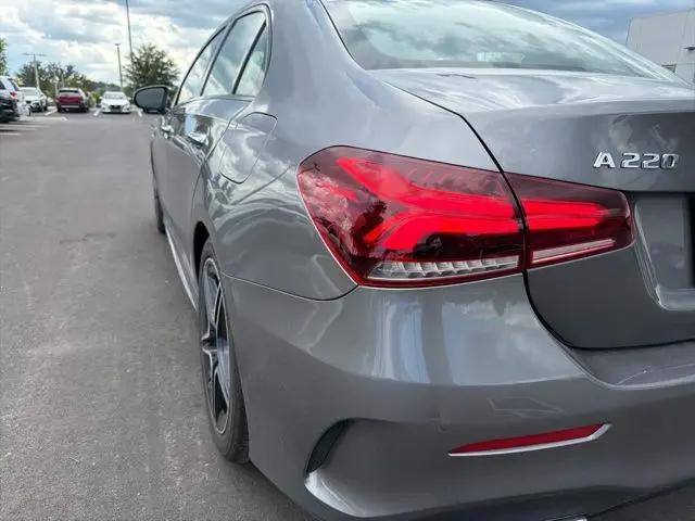 2019 Mercedes-Benz A 220 A 220