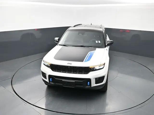 2023 Jeep Grand Cherokee Trailhawk
