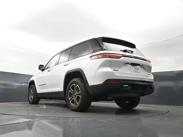 2023 Jeep Grand Cherokee Trailhawk