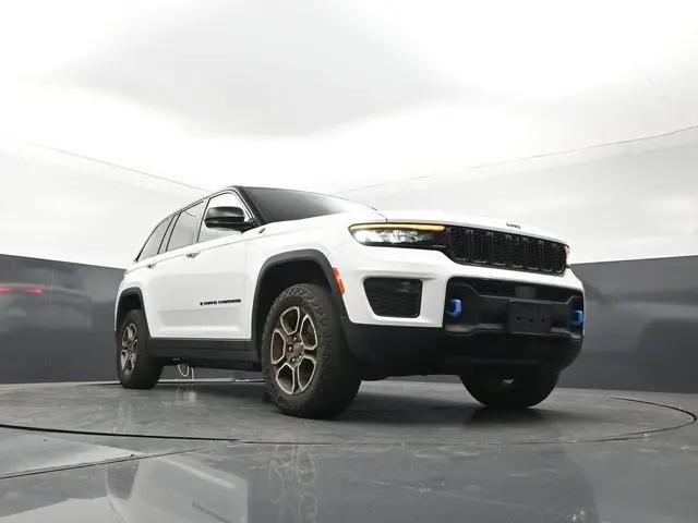 2023 Jeep Grand Cherokee Trailhawk