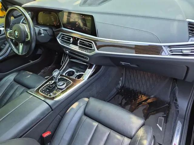 2021 BMW X7 xDrive40i