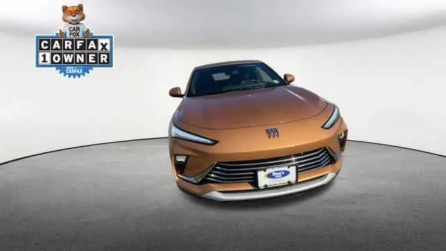 2024 Buick NV Preferred FWD