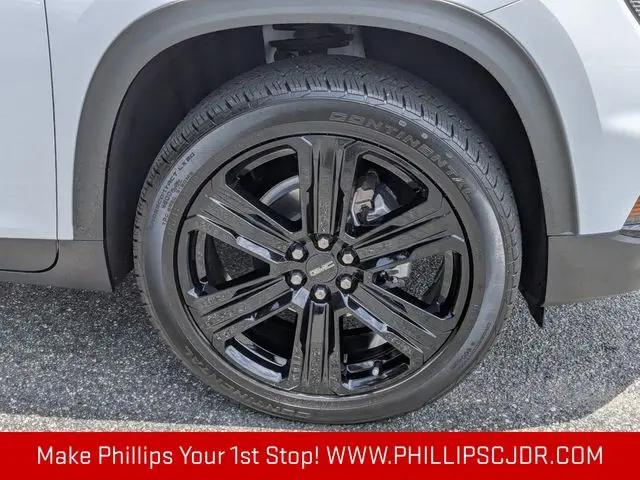 2025 GMC Acadia FWD Elevation