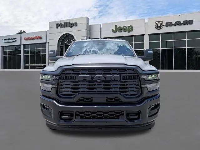 2026 Ram 3500 Tradesman Crew Cab 4x4 8 Box
