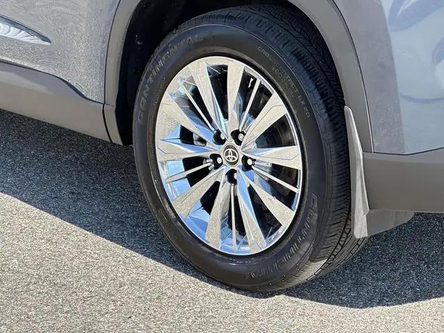 2024 Toyota Grand Highlander Platinum