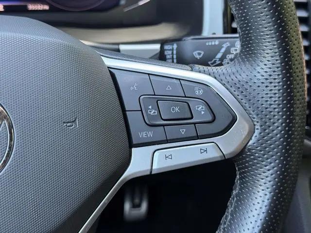 2023 Volkswagen Atlas Cross Sport 3.6L V6 SEL Premium R-Line
