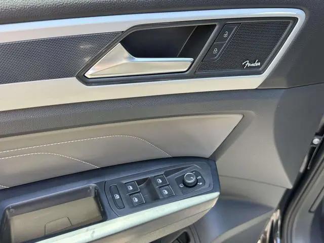 2023 Volkswagen Atlas Cross Sport 3.6L V6 SEL Premium R-Line