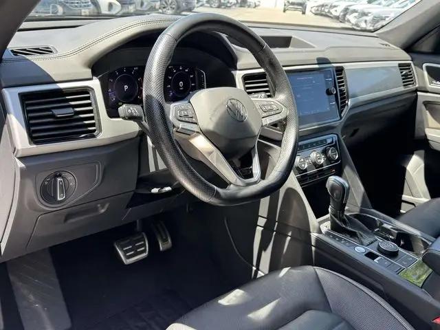 2023 Volkswagen Atlas Cross Sport 3.6L V6 SEL Premium R-Line