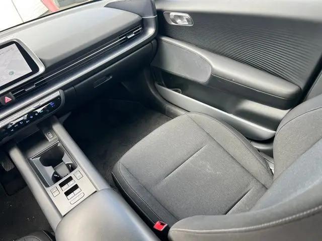 2024 Hyundai IONIQ 6 SE