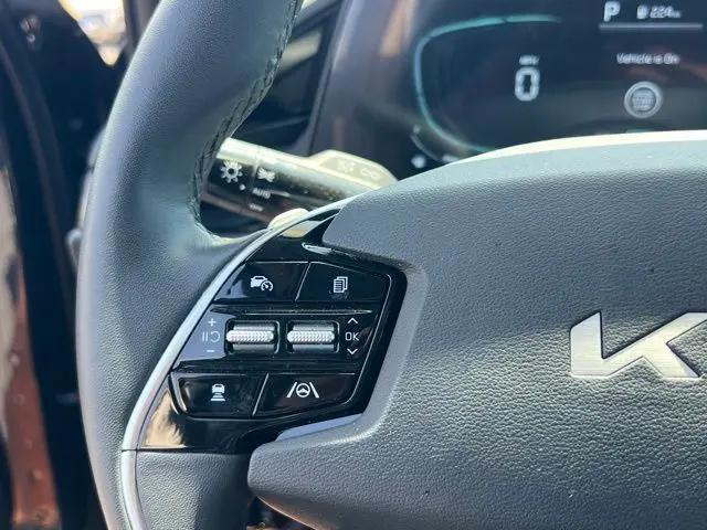 2025 Kia Niro Plug-In Hybrid EX