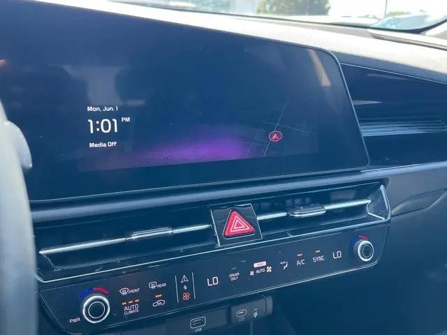2025 Kia Niro Plug-In Hybrid EX