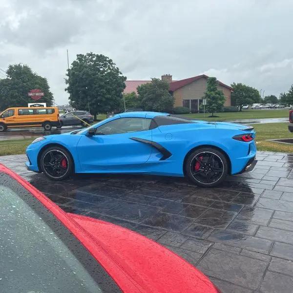 2021 Chevrolet Corvette Stingray RWD Convertible 2LT