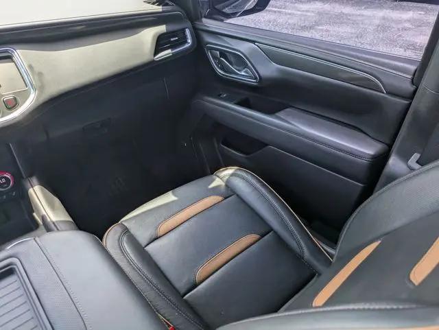 2023 GMC Yukon 4WD AT4