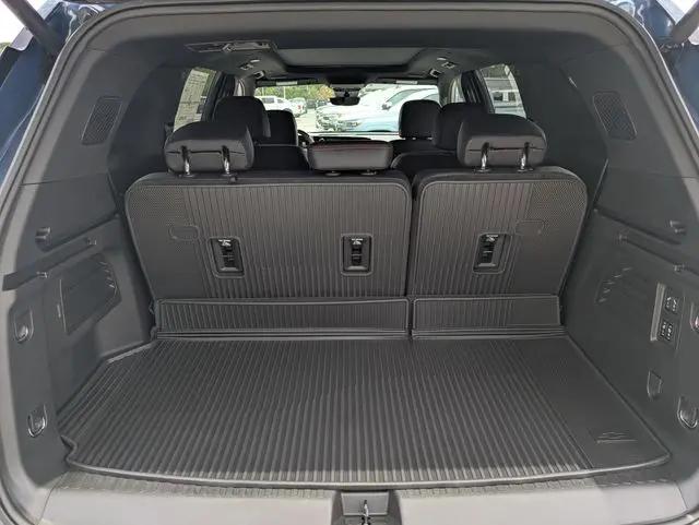 2026 Chevrolet Traverse FWD RS