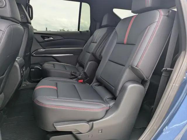2026 Chevrolet Traverse FWD RS