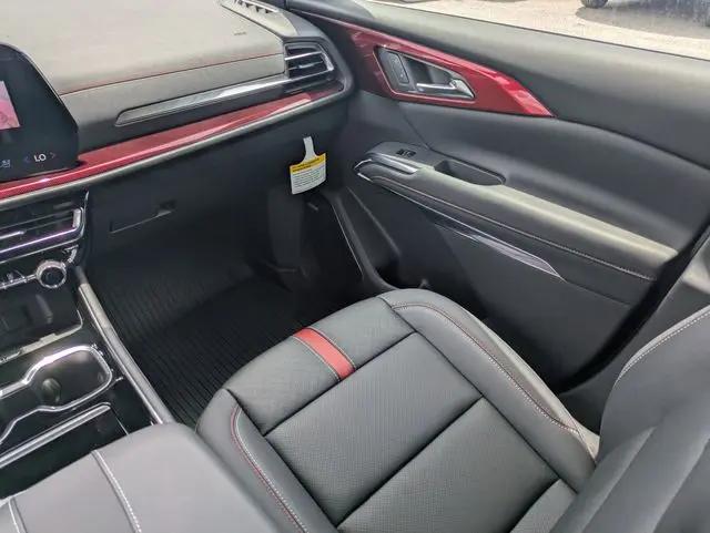 2026 Chevrolet Traverse FWD RS