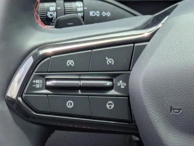 2026 Chevrolet Traverse FWD RS