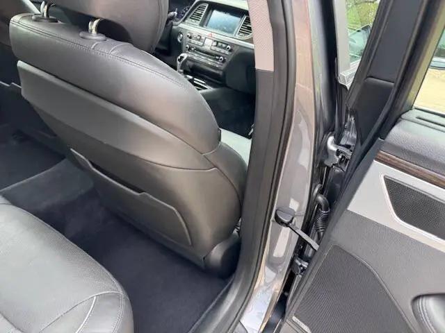 2015 Hyundai Genesis 3.8